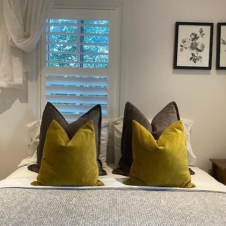 Clearbrooke Gem- Bright Private Bedroom Close To Yyz Toronto Luaran gambar