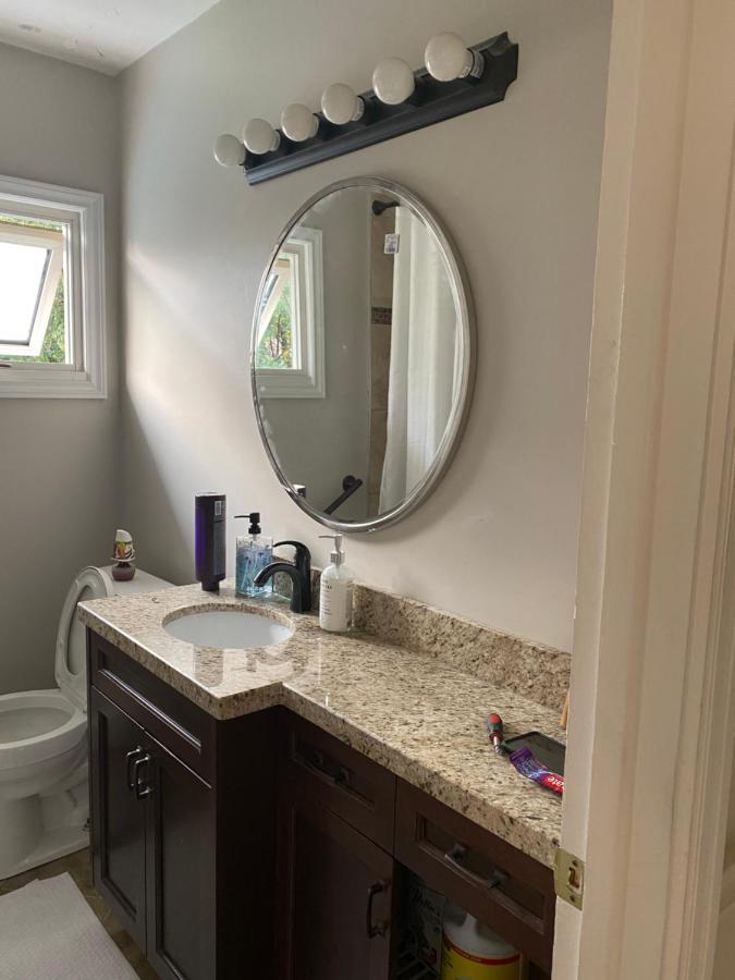 Clearbrooke Gem- Bright Private Bedroom Close To Yyz Toronto Luaran gambar