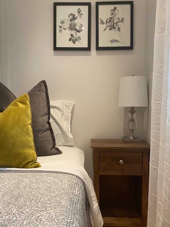 Clearbrooke Gem- Bright Private Bedroom Close To Yyz Toronto Luaran gambar